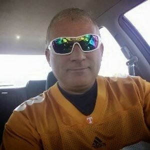 Meet your Posher, Gary